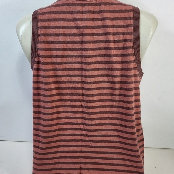 Rolling Stones Stripped Sleeveless Top - Picture 4 of 5